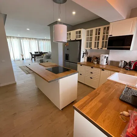 Luz Beach Home *